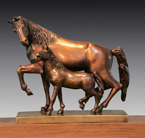 铜艺马母子雕塑